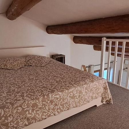 La Ribasse En Provence Apartment Венел Екстериор снимка