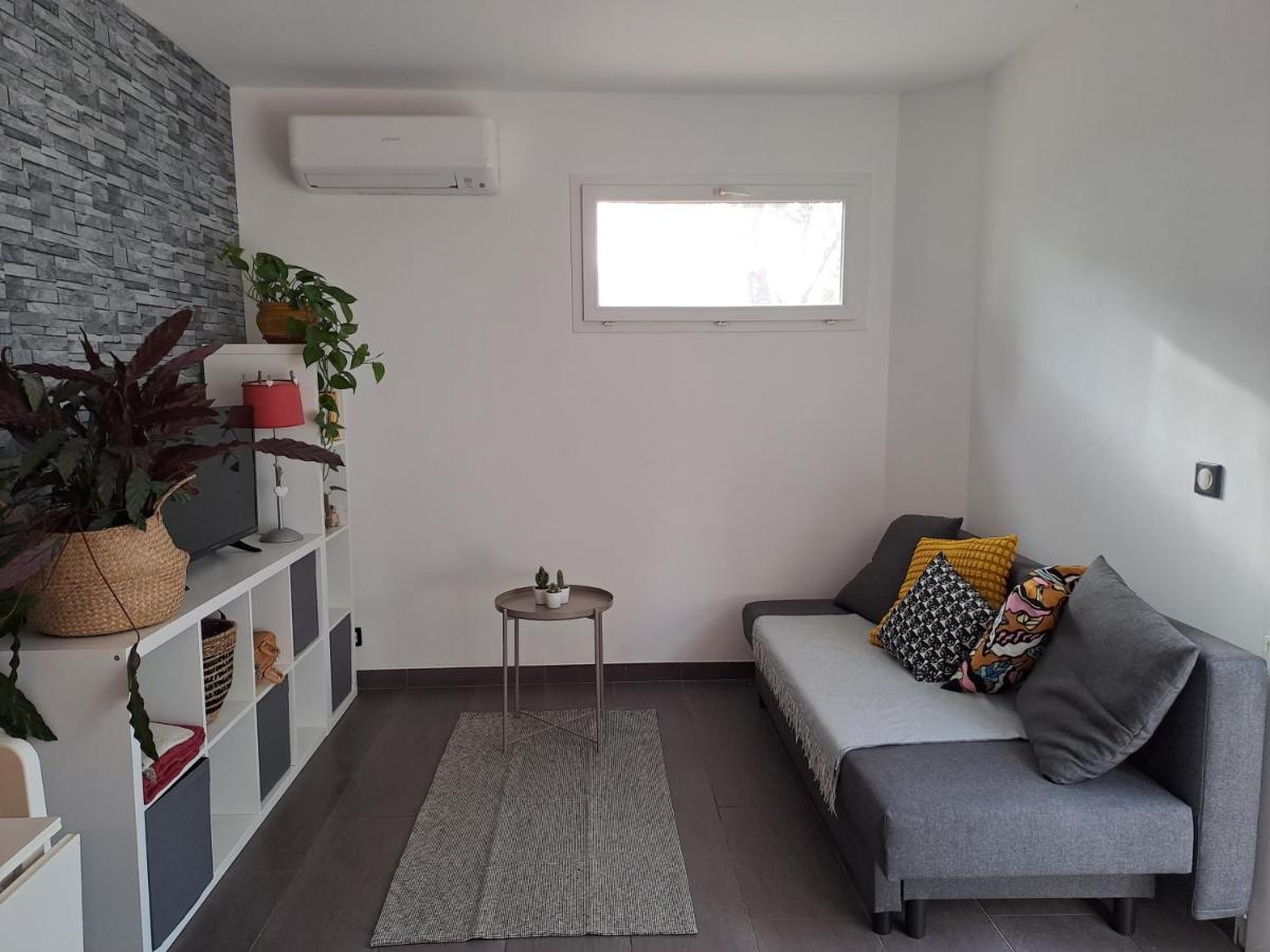 La Ribasse En Provence Apartment Венел Екстериор снимка