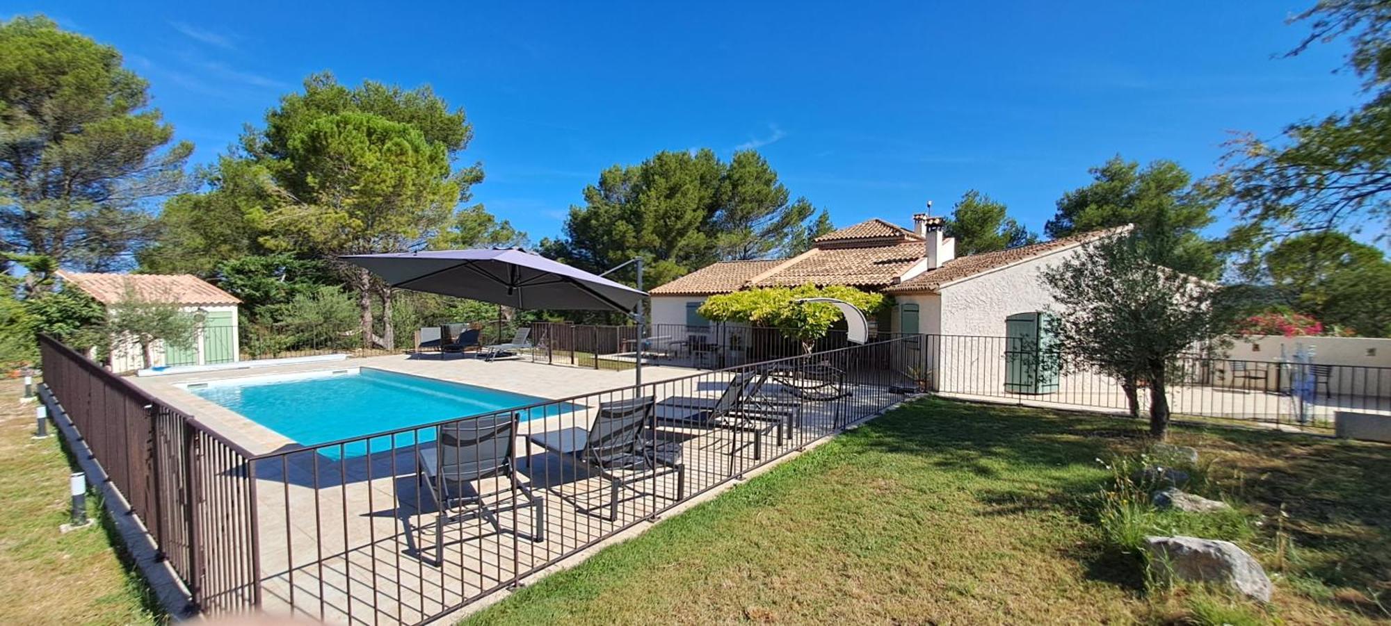 La Ribasse En Provence Apartment Венел Стая снимка